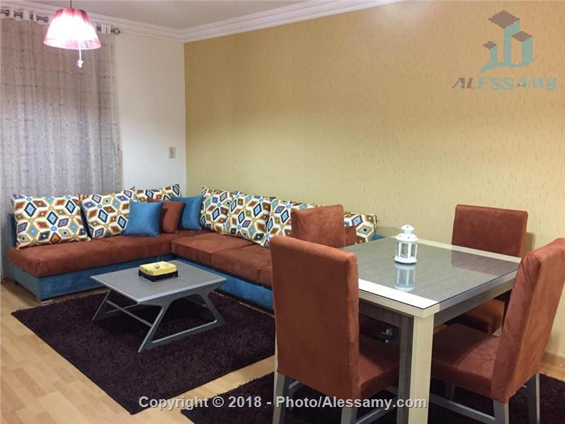 للايجار مفروش بالرحاب شقه 90م ارضى فرش عالى