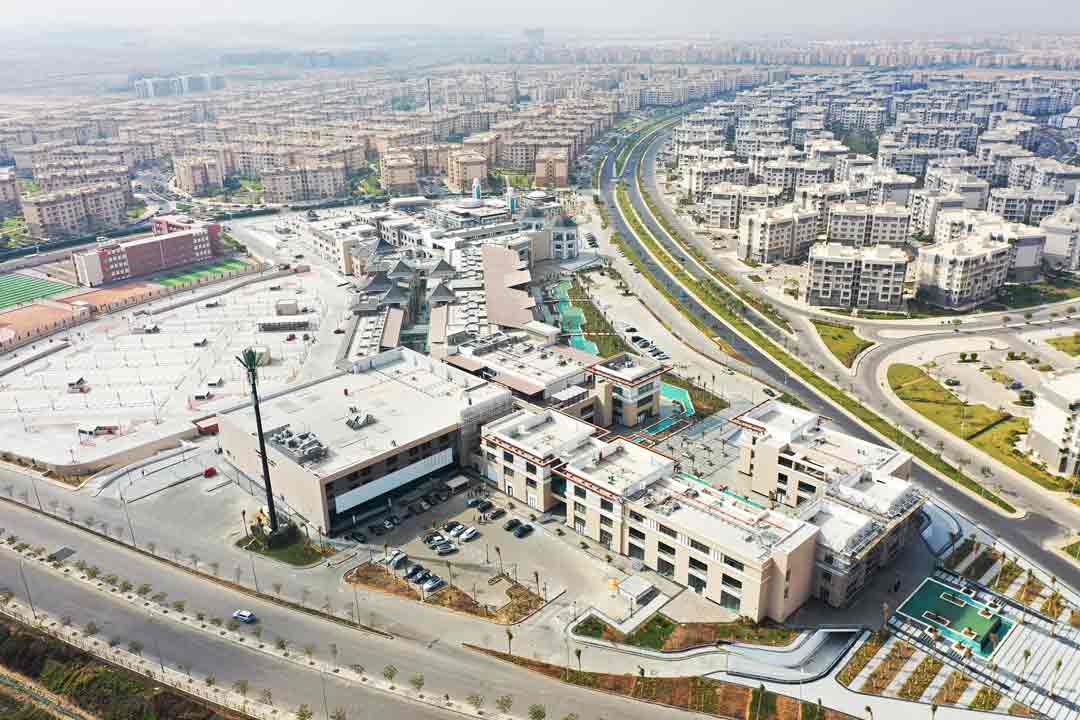 عيادة طبية للبيع بمدينتي 53م موقعها مميز بجوار الاسانسير 
