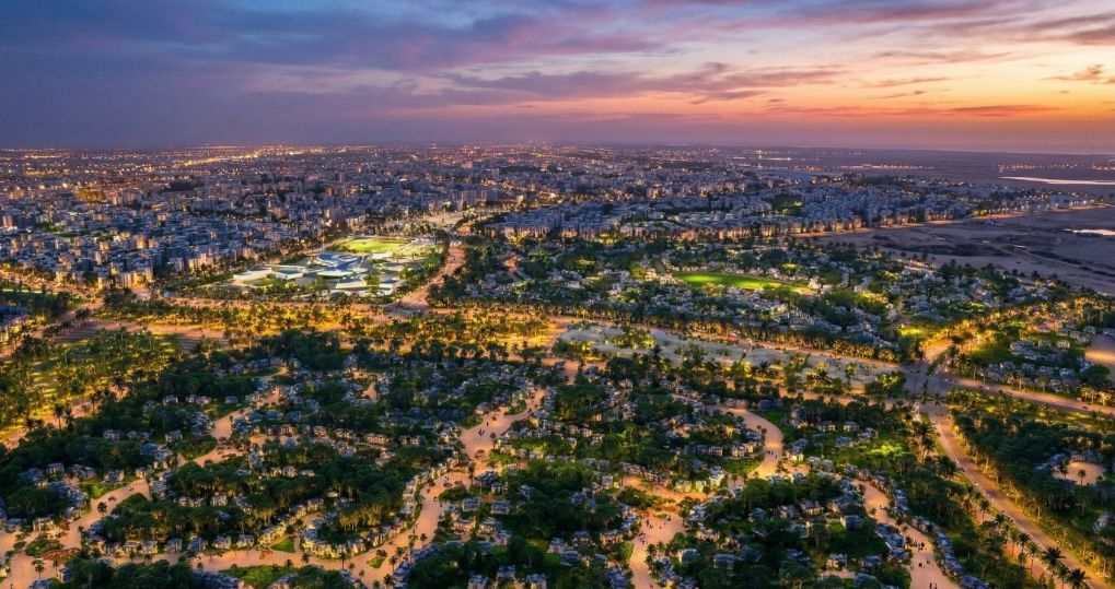 بنور شقة 98 م2 للبيع تقسيط بإطلالة مفتوحة على منطقة الفيلات