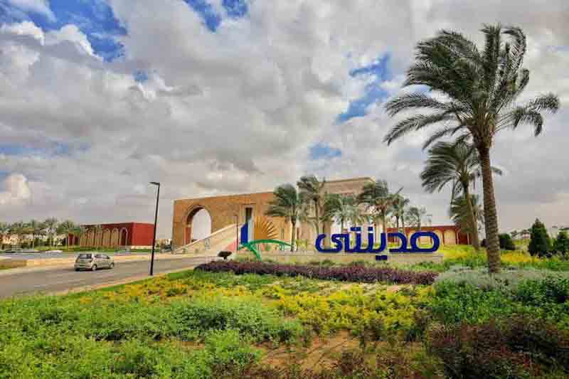 في مدينتي شقة للبيع الكاش ب B7 وايد جاردن فيو ناصية 