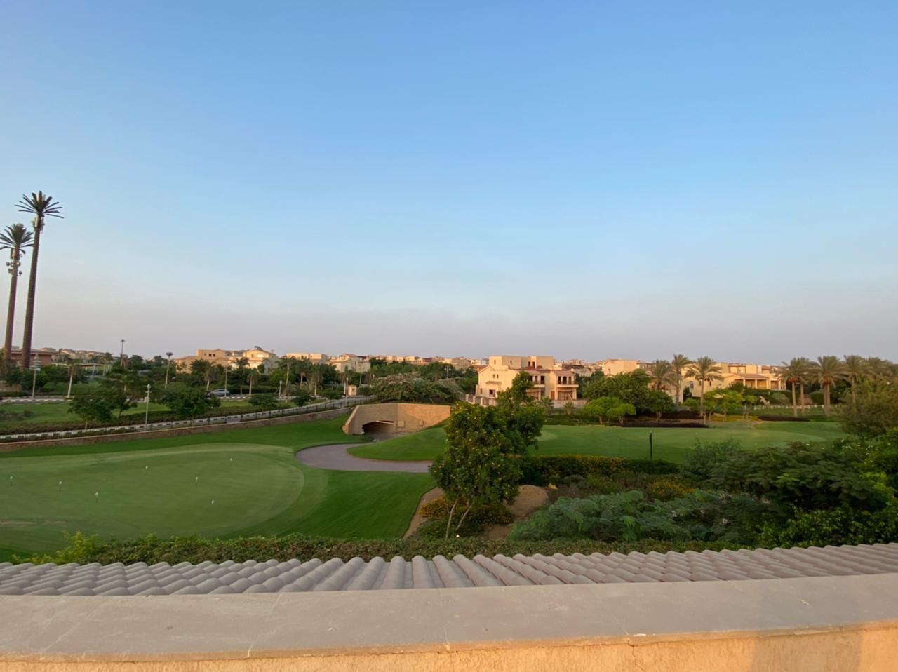 فيلا مستقلة نموذج w للبيع الكاش بالـ VG1 فيو وايد جاردن 