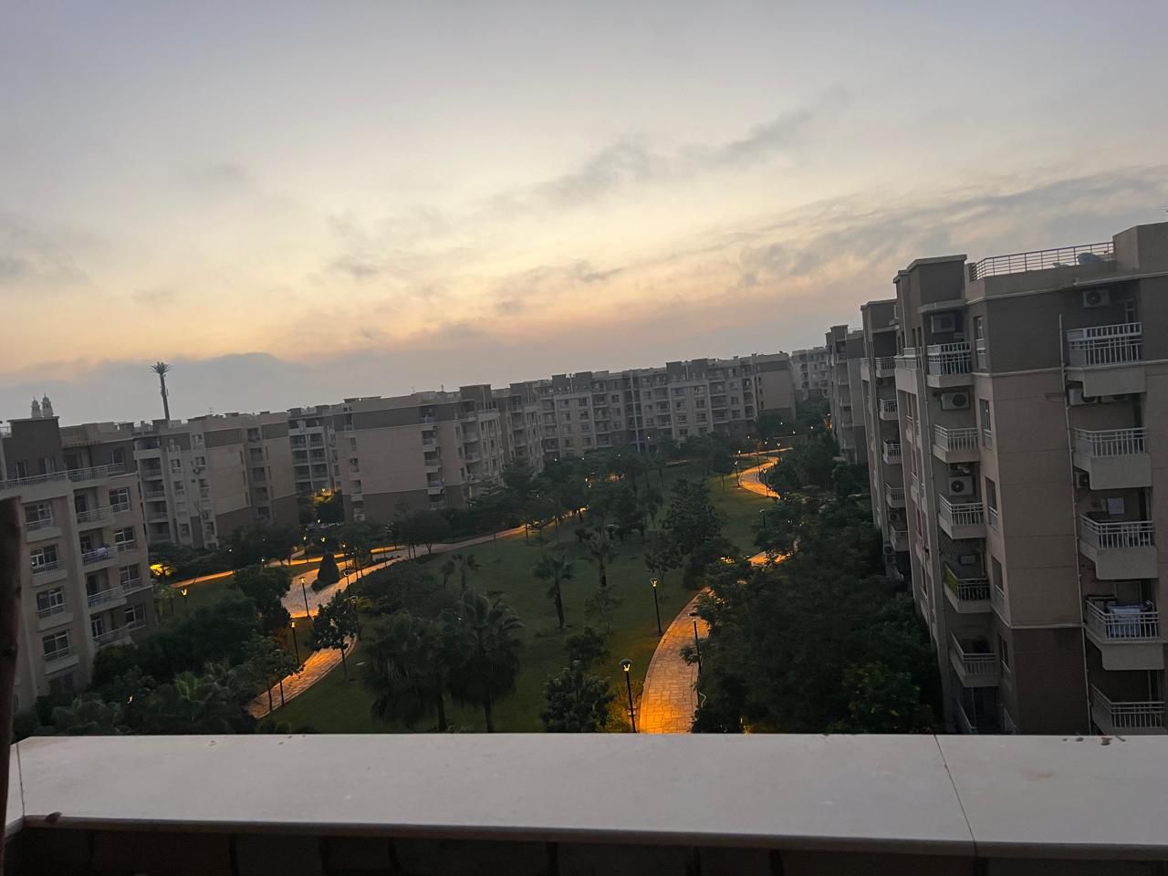 شقه للبيع كاش بمدينتي 192 متر سوبر ديلوكس B11