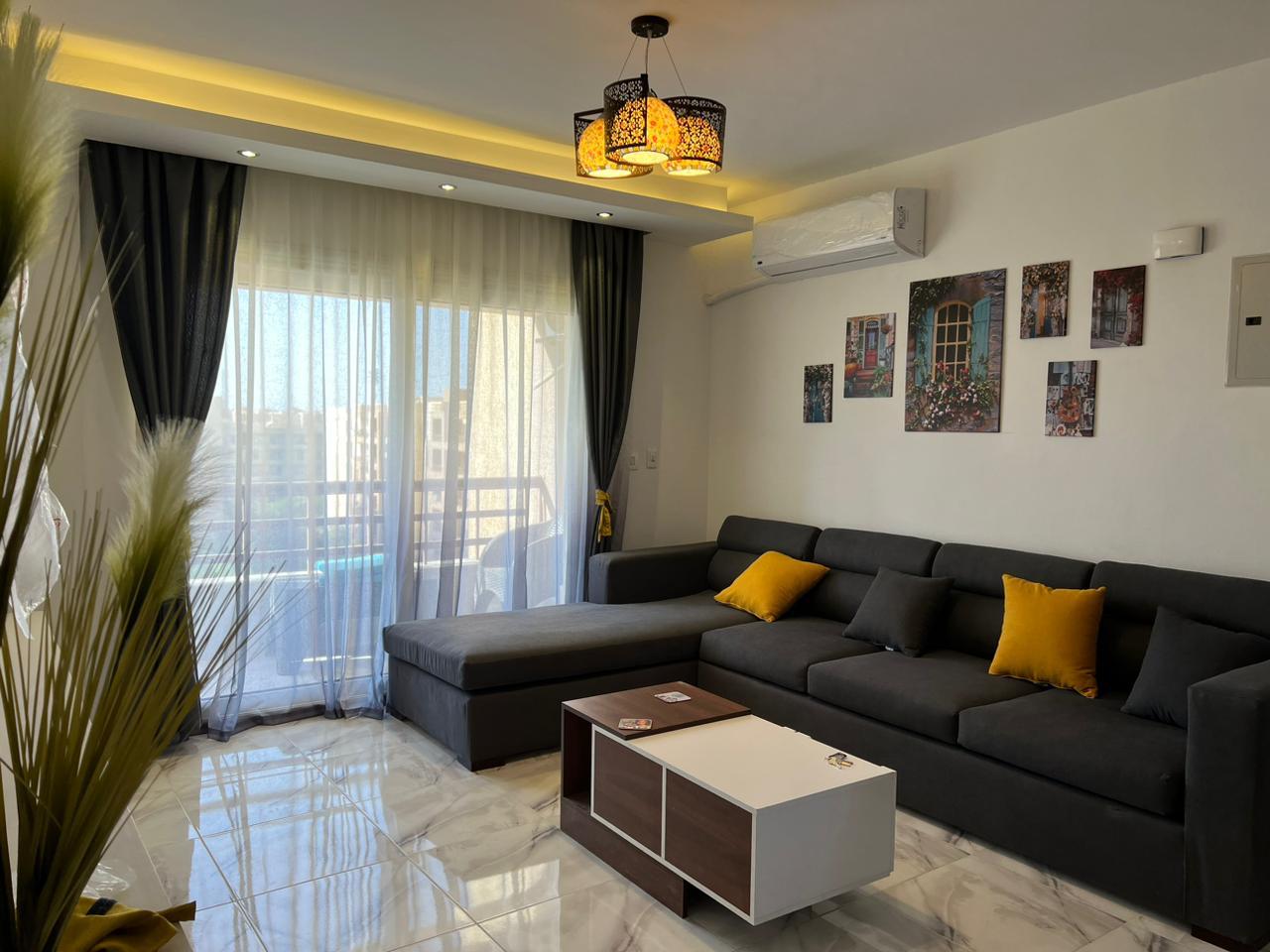 شقه للايجار المفروش بمدينتي بتشطبات خاصه 93 متر في الB 6 تط