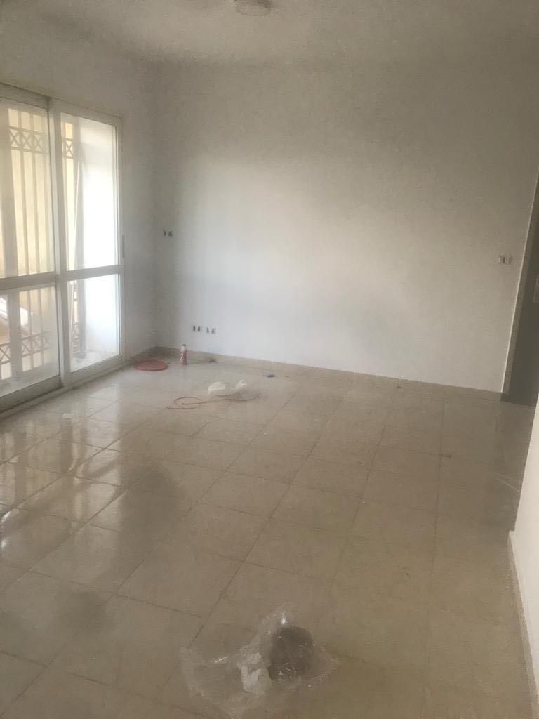 استوديو للبيع بمدينتي 60 متر في الb6 تطل علي الشارع الرئيسي