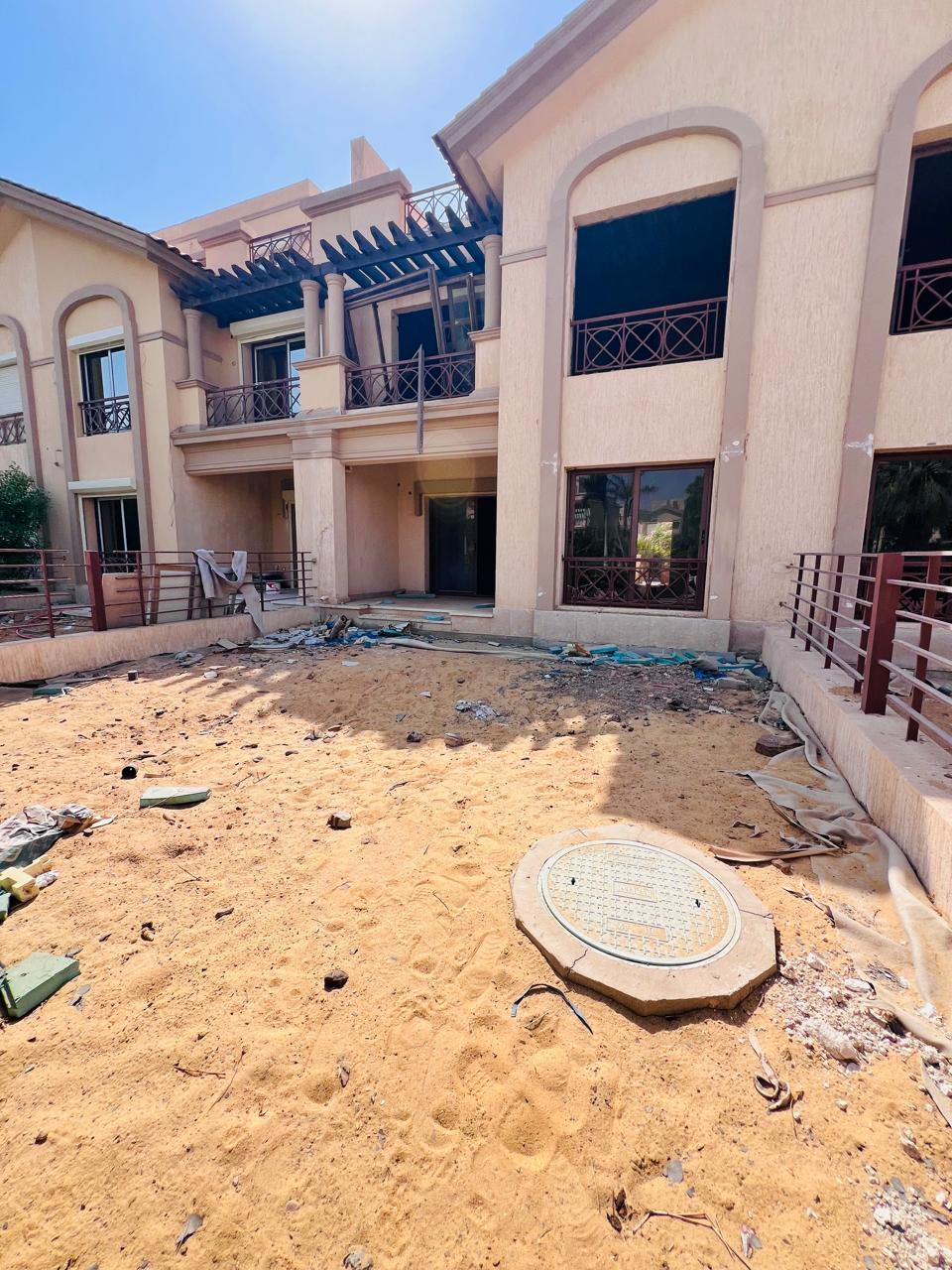 فيلا رباعية للبيع بمدينتي 211م بحري صريح وايد جاردن فيو 