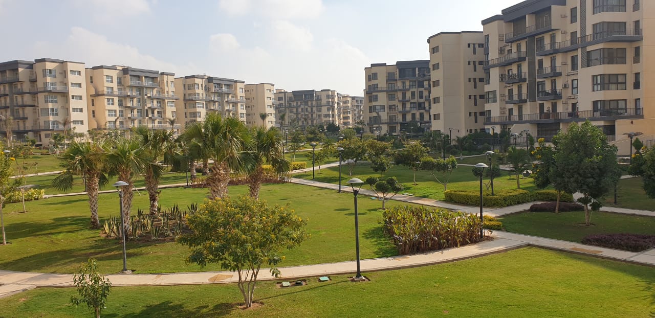 شقه للايجار بمدينتي بأحدث المراحل 145متر في الB8