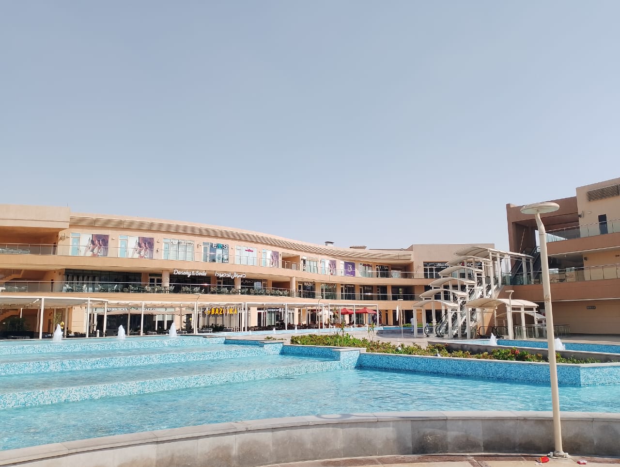 محل للايجار بالرحاب 70م بارقي مولات الرحاب  افينيو مول 