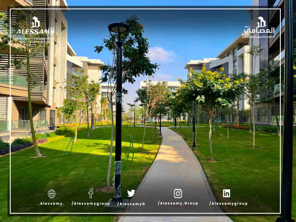 شقه للبيع بتسهيلات علي 7سنوات  بمدينتي 98متر في الB15