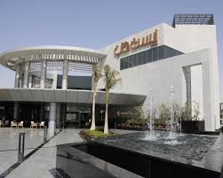 محل للبيع بمدينتي بمقدم وبتسهيلات بeast hub مساحه92م