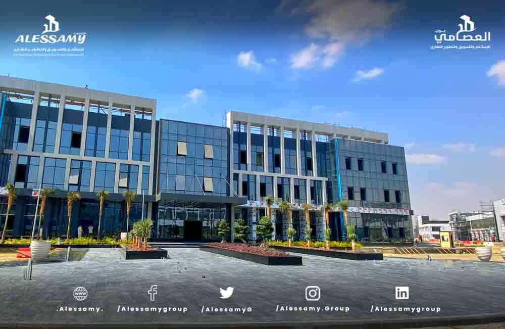 عيادة طبية للبيع بمدينتي 43م دور اول واجهه  واطول فترة سداد 