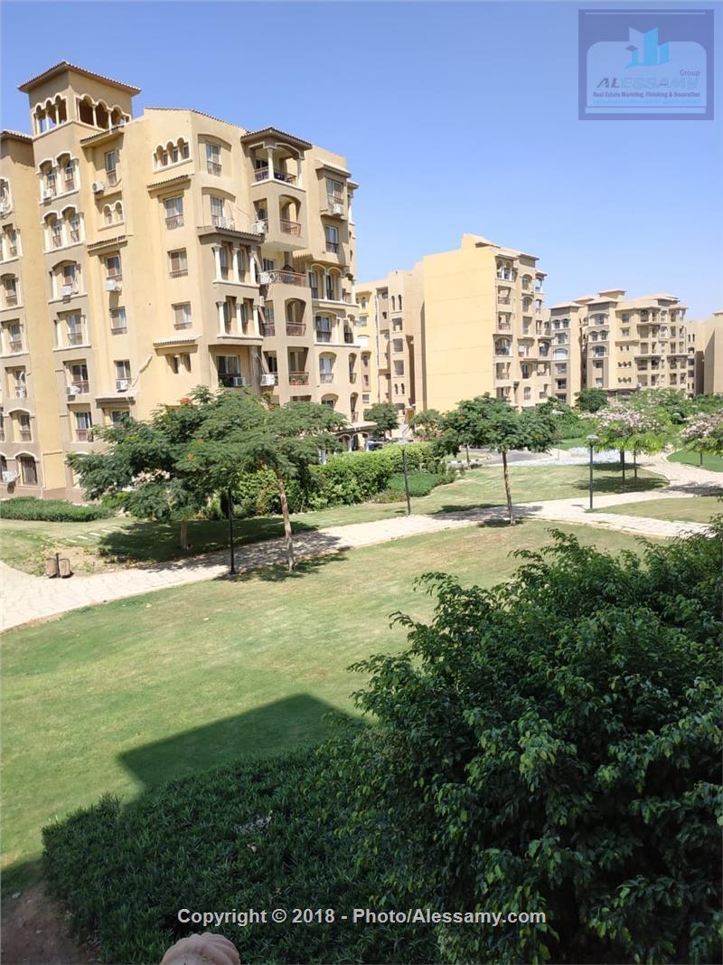 بمدينتى شقة 109 م2 بالB2 -للايجار قانون جديد تطل على شارع رئ